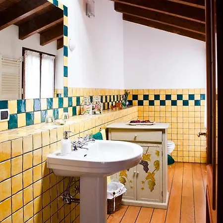 Bed & Breakfast Costalta Compiano