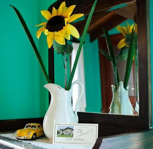 Costalta לינה וארוחת בוקר Compiano